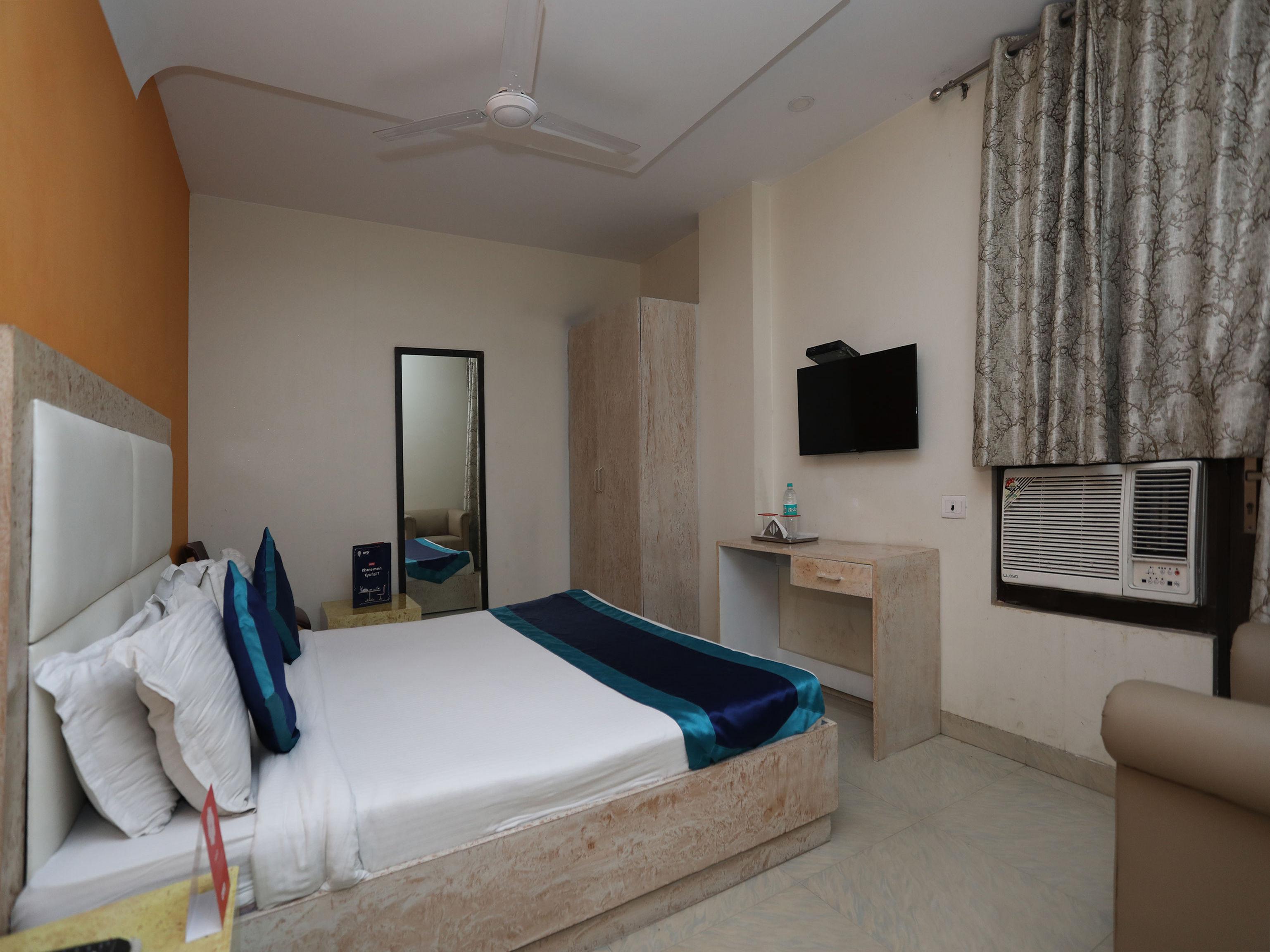 Hotel The Rts Plaza Neu-Delhi Exterior foto