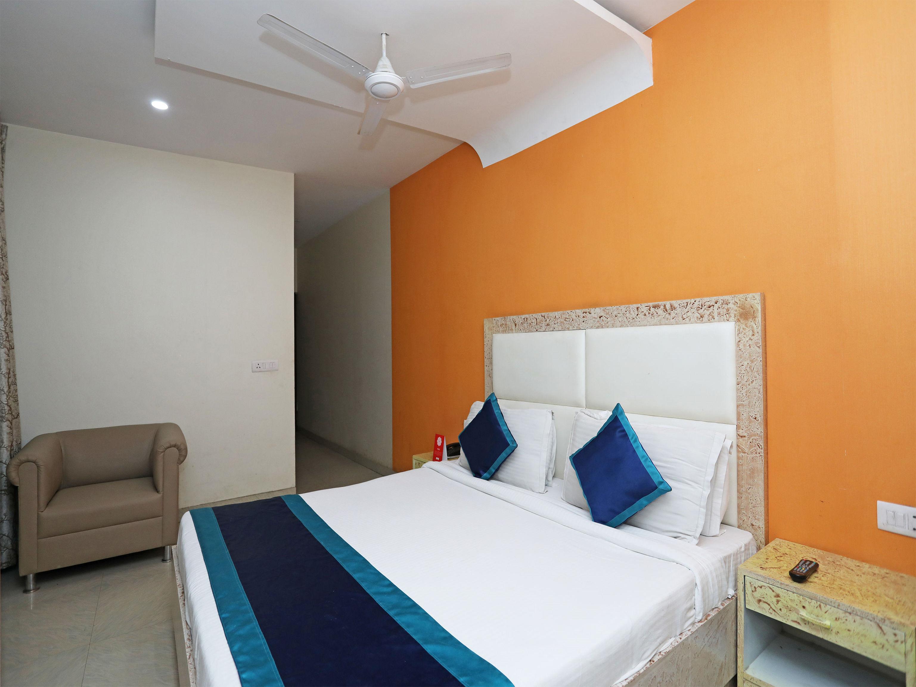 Hotel The Rts Plaza Neu-Delhi Exterior foto