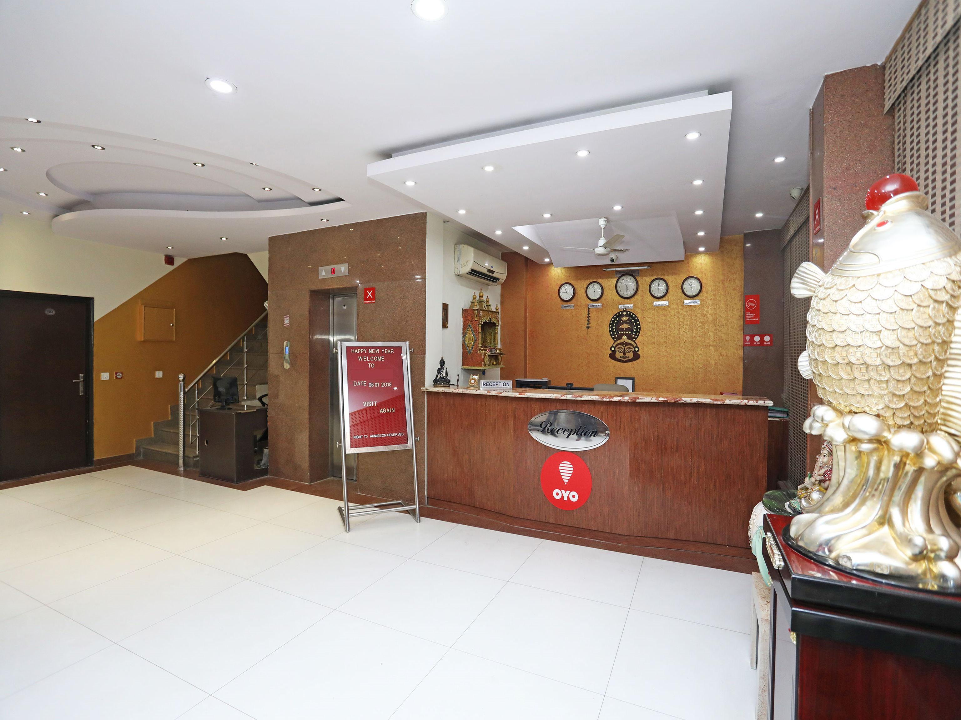 Hotel The Rts Plaza Neu-Delhi Exterior foto