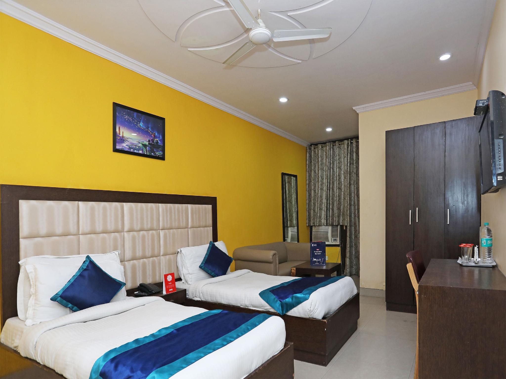Hotel The Rts Plaza Neu-Delhi Exterior foto